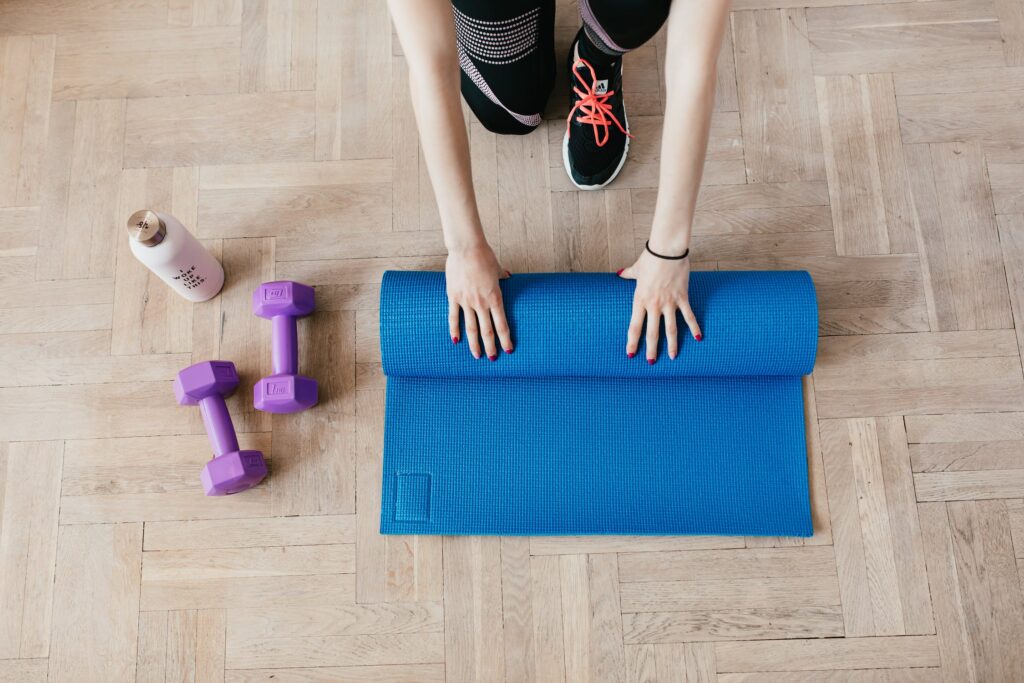 How to Clean Your Yoga Mat Cleanly